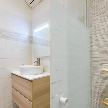 Apartment Bel Cosy - Sur Le Port Nice